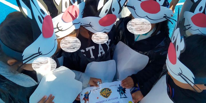 Celebramos el carnaval en el barrio y en el cole