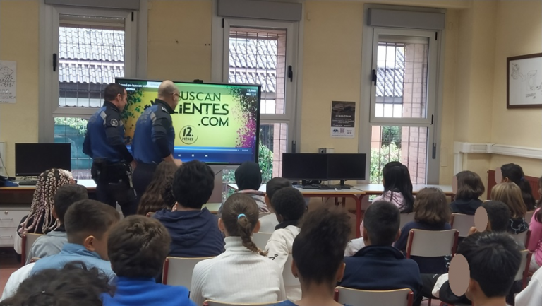 Agentes Tutores en el CEIP Aravaca: ¡Se Buscan Valientes Contra el Acoso Escolar!