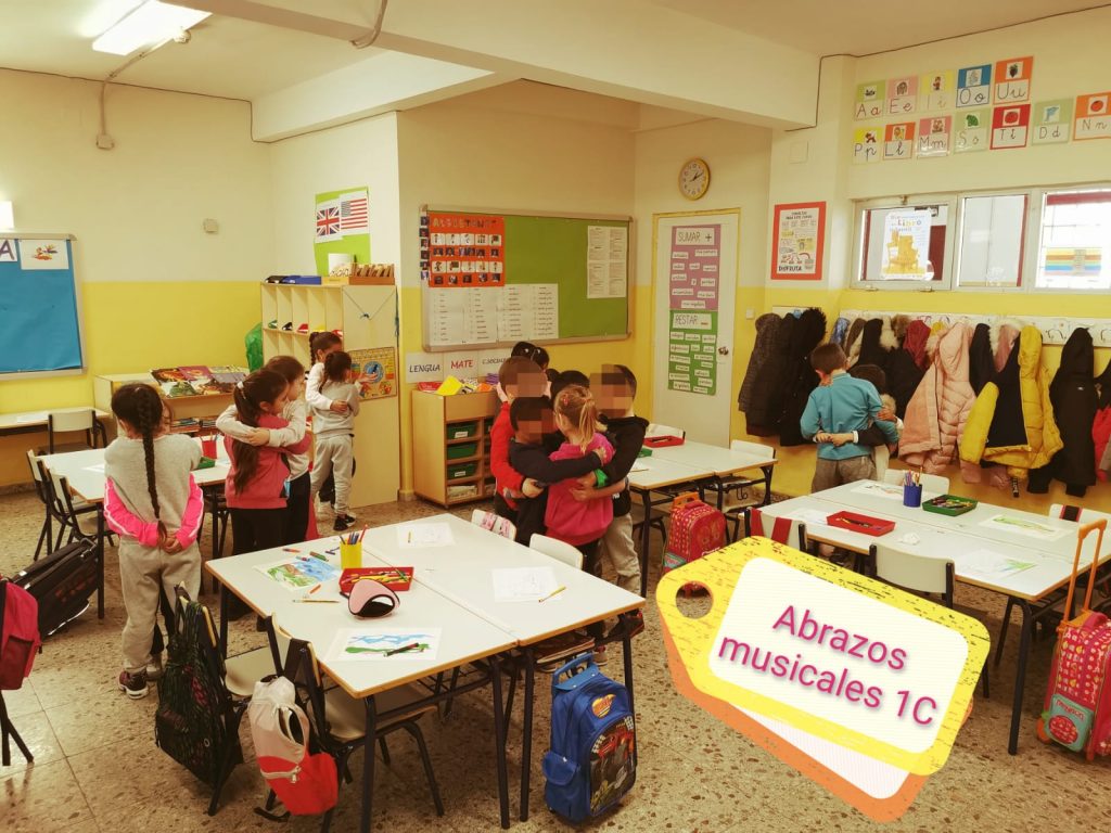 Abrazos musicales 1º C 1