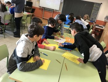 TALLERES ANTITABACO POR LA ASOCIACIÓN ESPAÑOLA CONTRA EL CÁNCER