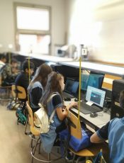 Visita la Universidad Politécnica de Alcalá de Henares por el alumnado de 5º de Educación Primaria