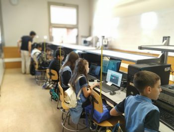 Visita la Universidad Politécnica de Alcalá de Henares por el alumnado de 5º de Educación Primaria