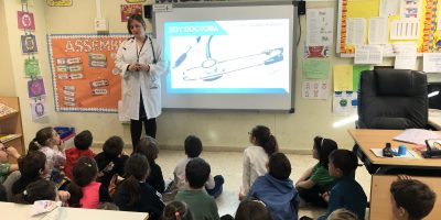 Nuestras profesiones: Familias en el aula