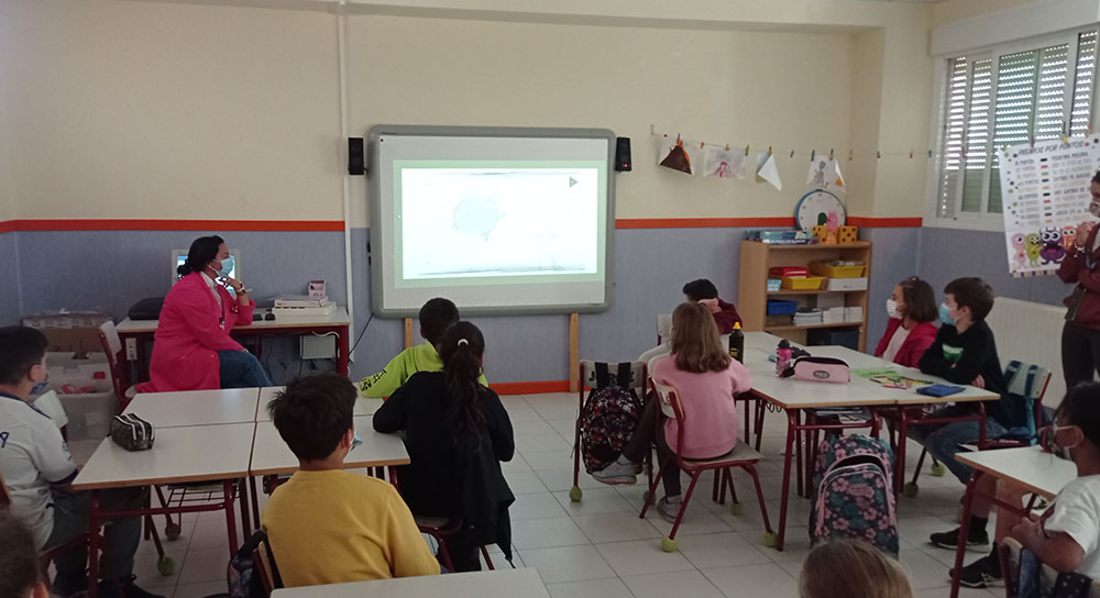 Charlas sobre COVID-19 DUE. CEIP Navahonda