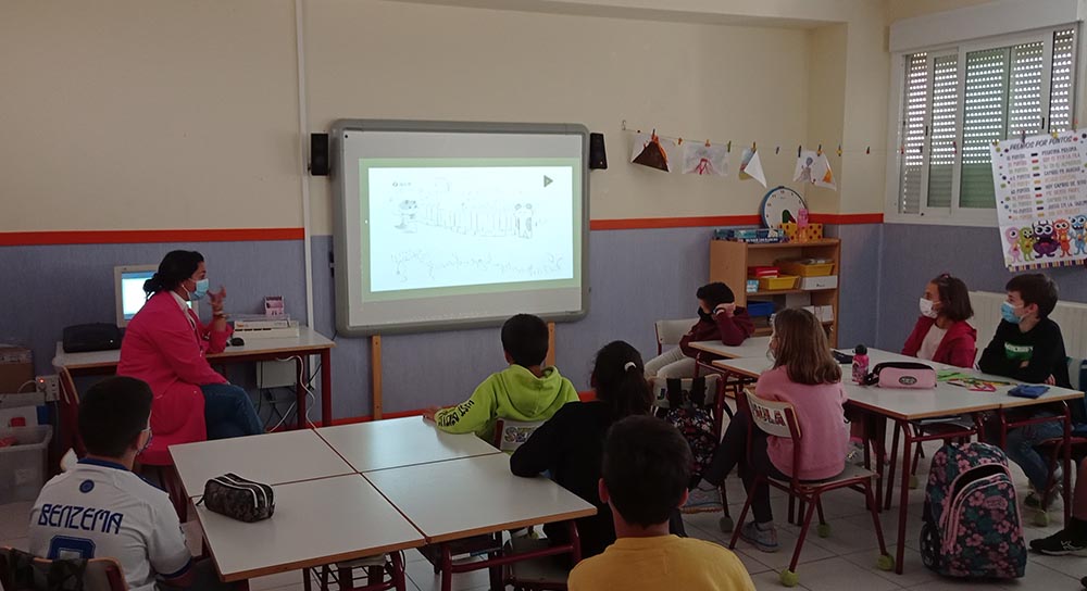 Charlas sobre COVID-19 DUE. CEIP Navahonda