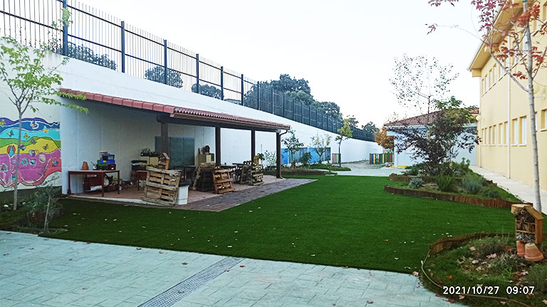 Patio trasero. CEIP. Navahonda