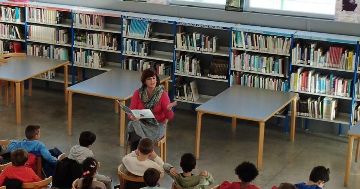 Biblioteca Antoniorrobles. CEIP. Navahonda