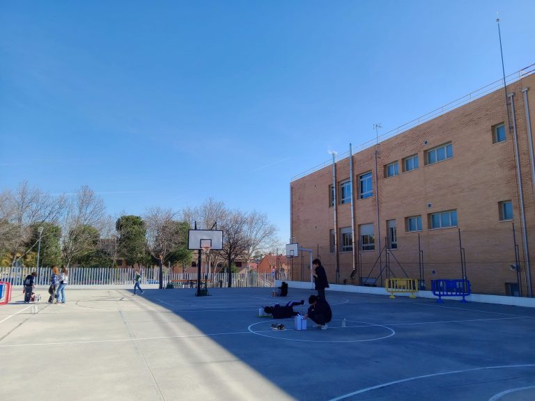 La clase de Matemáticas en el patio