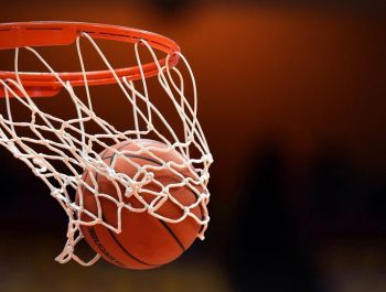 LET´S PLAY BASKETBALL!