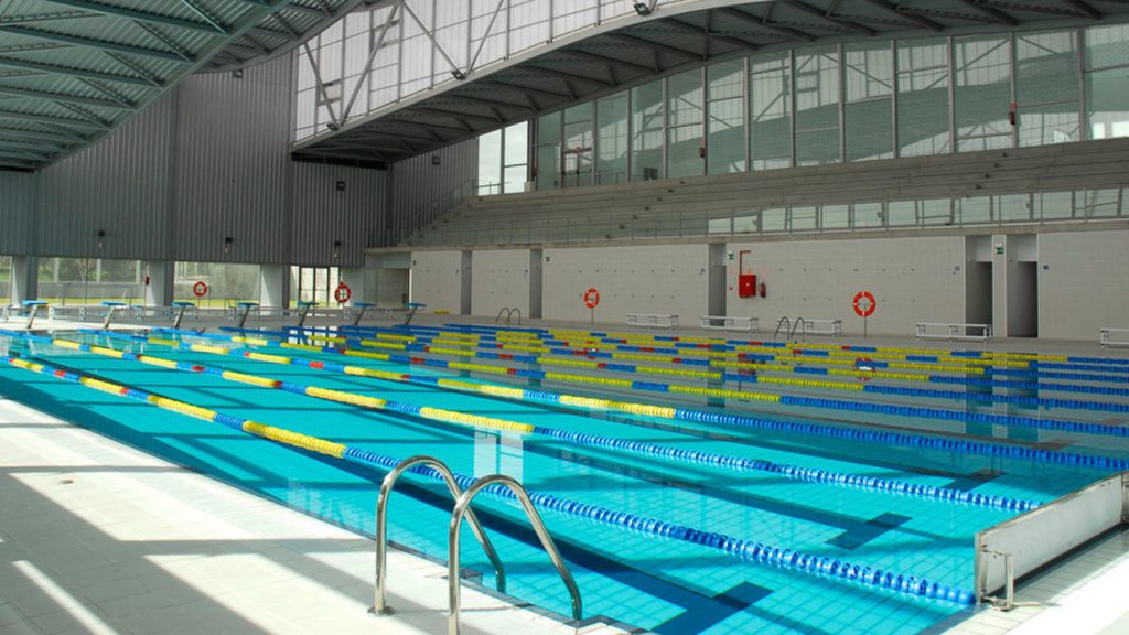 PISCINA COLEGIO DUQUE DE AHUMADA