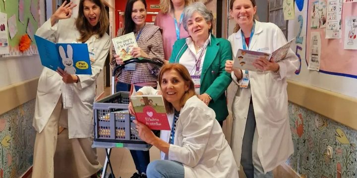 Día del libro 2025 en el Colegio del Clínico.