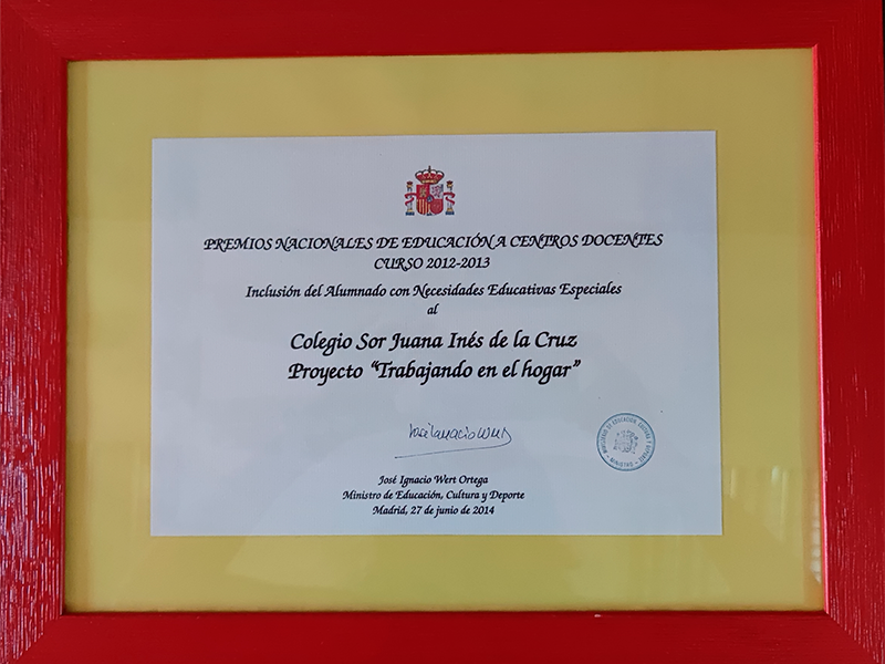 Diploma premio "Trabajando en el hogar"