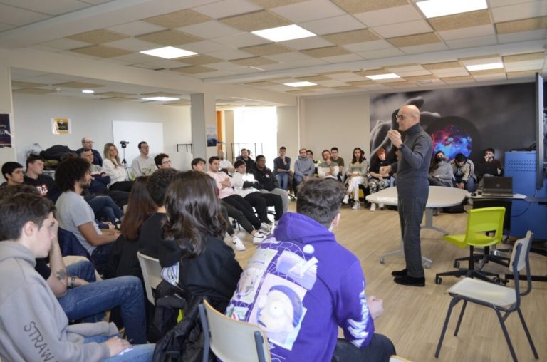 Jornada de emprendimiento en el IES Arquitecto Ventura Rodríguez (30-1-2024)