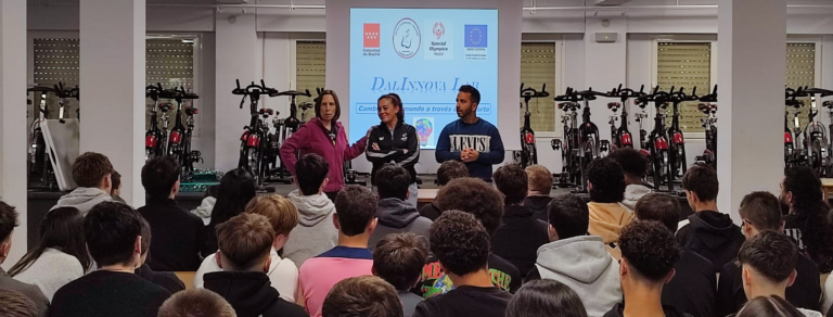 Inauguración charlas en Aula de Emprendimiento IES Salvador Dalí (Leganés)