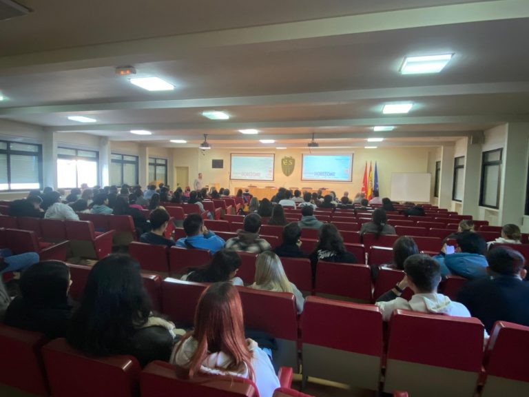 Emocionante entrega de premios del V Concurso de Ideas «Casa de Campo», organizado por el IES Escuela Superior de Hostelería y Turismo y el IES El Lago.