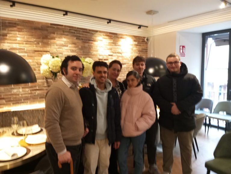Aprender del emprendimiento gastronómico: visita al restaurante La Muñoza.