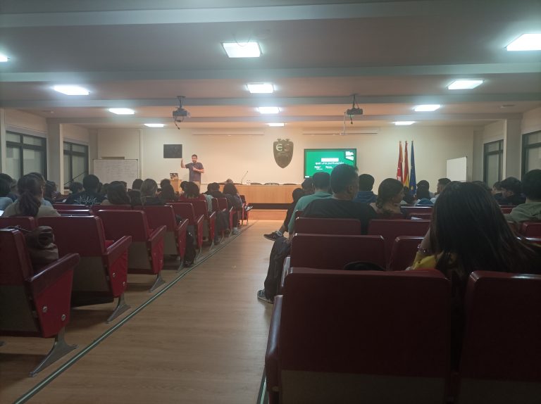 Charla de Emprendimiento y Sostenibilidad