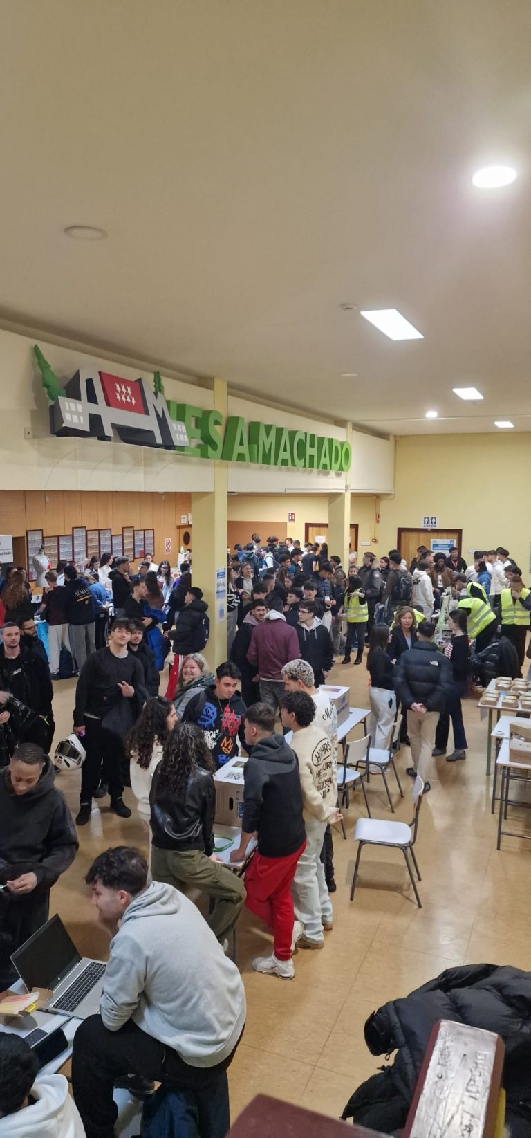 I FERIA DE EMPRENDIMIENTO IES ANTONIO MACHADO