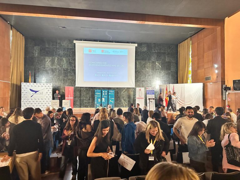 Concurso de Emprendimiento APE (2025-2026) de la Comunidad de Madrid en el IES Barajas
