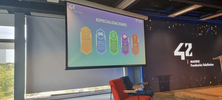 El IES Ítaca de Alcorcón visita el campus 42 Madrid Fundación Telefónica