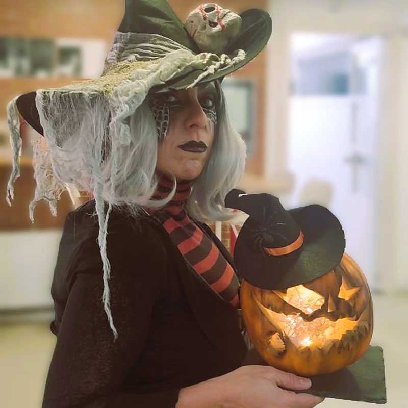 Esther Halloweoin 2023