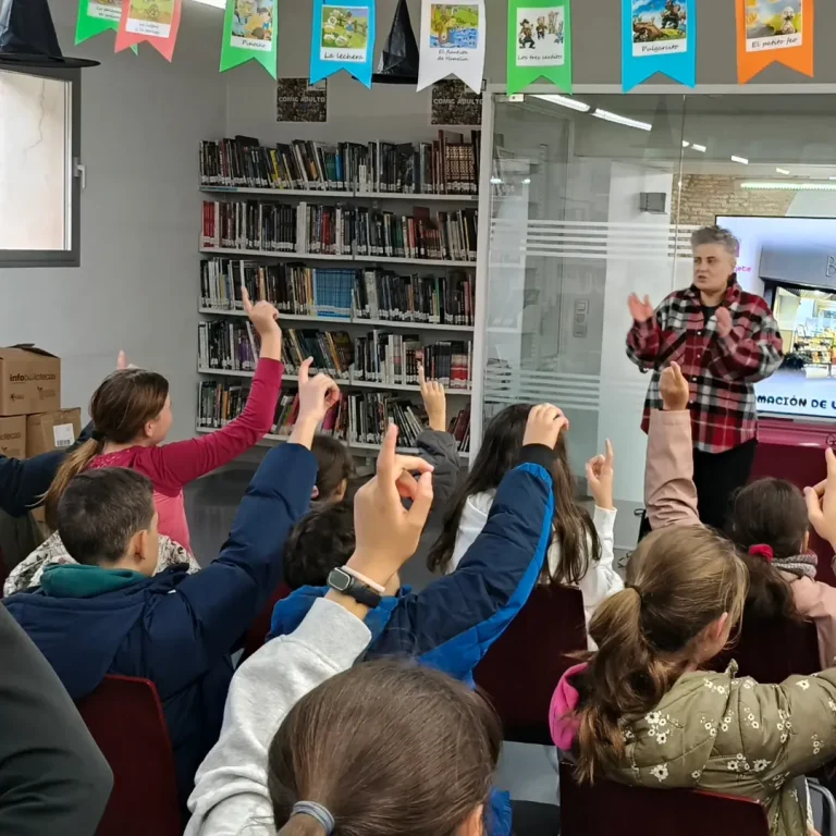 Visitamos la biblioteca de Algete
