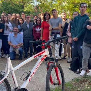 Visita del IES Cardenal Cisneros a Caritas Alcalá