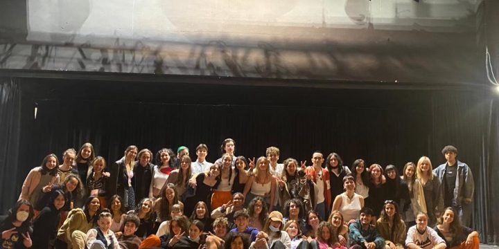 MUESTRA DE TEATRO: 2º BACHILLERATO DE ARTES