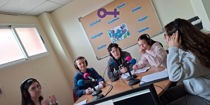La Churrigente: Estudiantes del intercambio con el Collège Jean Moulin de Barbezieux-Saint-Hilaire