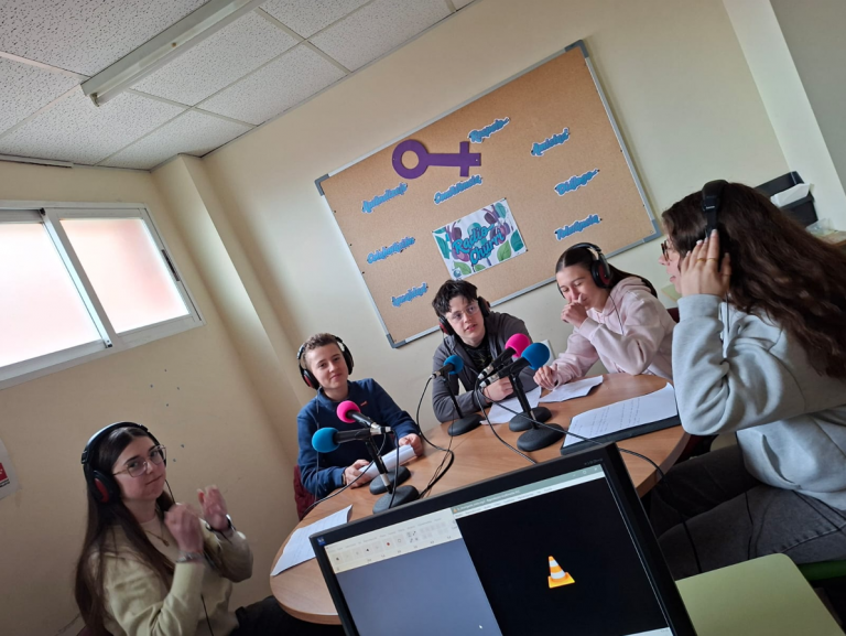 La Churrigente: Estudiantes del intercambio con el Collège Jean Moulin de Barbezieux-Saint-Hilaire