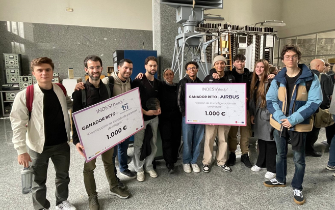 Equipo ganador del hackathon de IA — DA2D1E