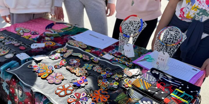 Mercadillo solidario 17-19M