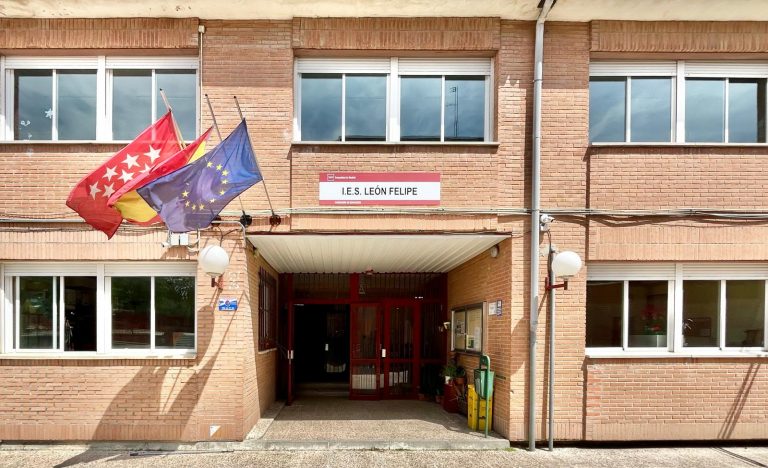 INFORMACIÓN INICIO DE CURSO PARA EL PROFESORADO DEL CENTRO CURSO 2026-27
