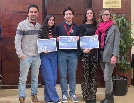 Tres de nuestros alumnos consiguen distinciones en la Olimpiada de Química de Madrid