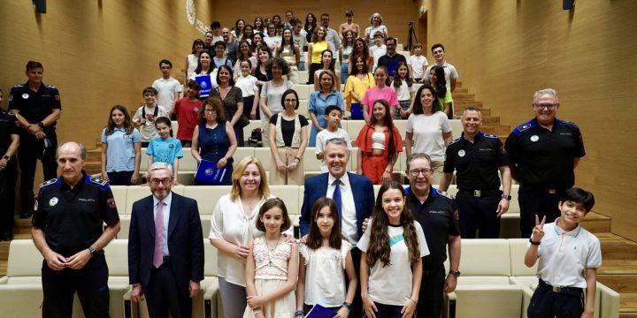 El IES Príncipe Felipe, centro escolar libre de acoso acreditado por el Ayuntamiento de Madrid