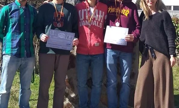 Triple medalla de bronce en la Olimpiada de Química