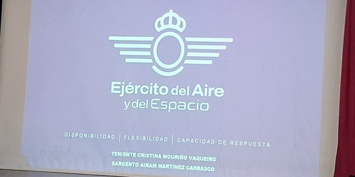 CHARLA INFORMATIVA DE SALIDAS PROFESIONALES EN EL EJÉRCITO