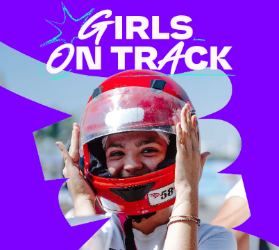 Tres alumnas de nuestro equipo Drag de Stemracing en Girls on Track