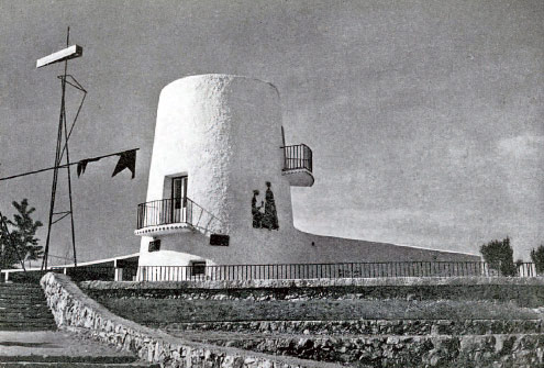 Edificio de Carlos de Miguel. Actual aula de emprendimiento