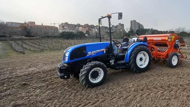 Tractor